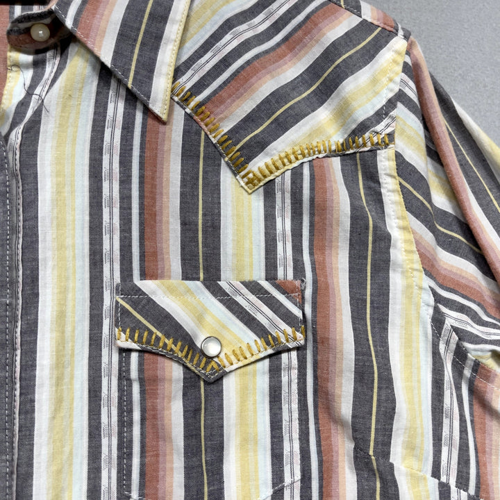 Vintage Wrangler Y2K Pearl Snap Shirt size Large