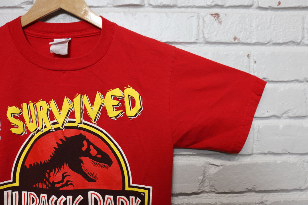 90s I survived jurassic park the ride universal studios tee shirt size  small