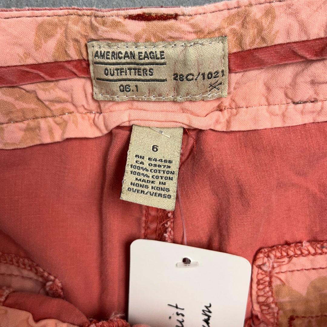 Y2K Women’s American Eagle Washed Red Capris Size 6