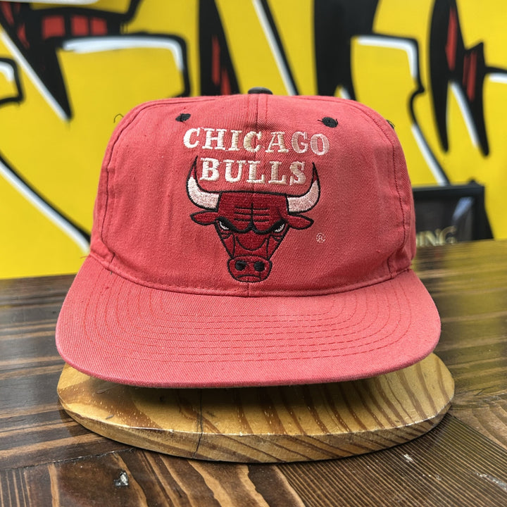 Chicago Bulls Vintage Faded Snapback Hat 90s