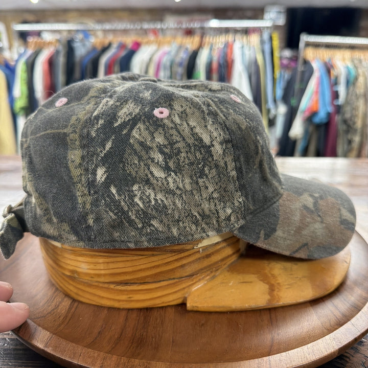 Vintage Y2K Mossy Oak Camo Pink Logo Strap Back Hat