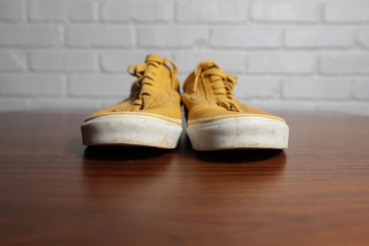 2010s yellow vans size 12