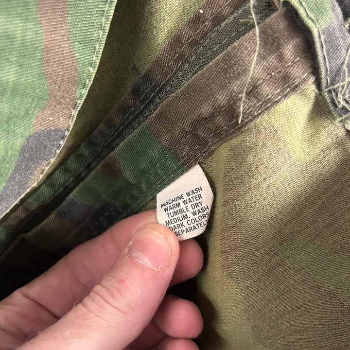 Vintage Woodland Camo Cargo Pants Size 40X32