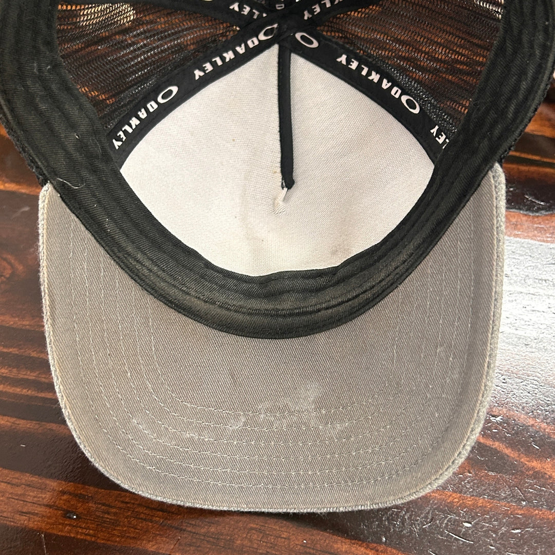 Oakley Snapback Trucker Hat
