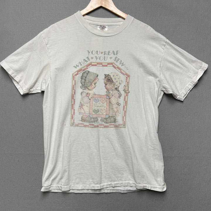 Vintage Reap What You Sew Friendship T shirt size Large