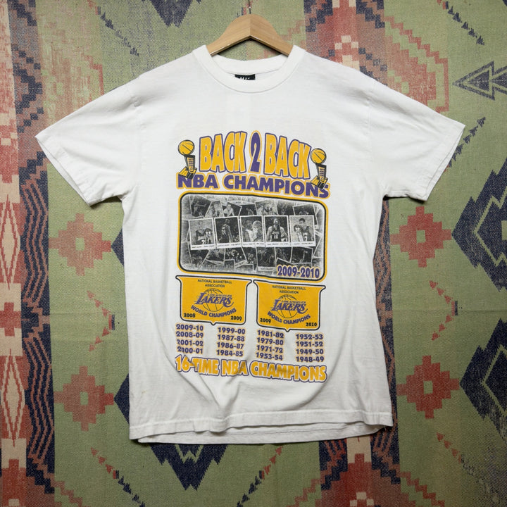 Lakers Back to Back Champions Vintage T Shirt Size Large 2000s