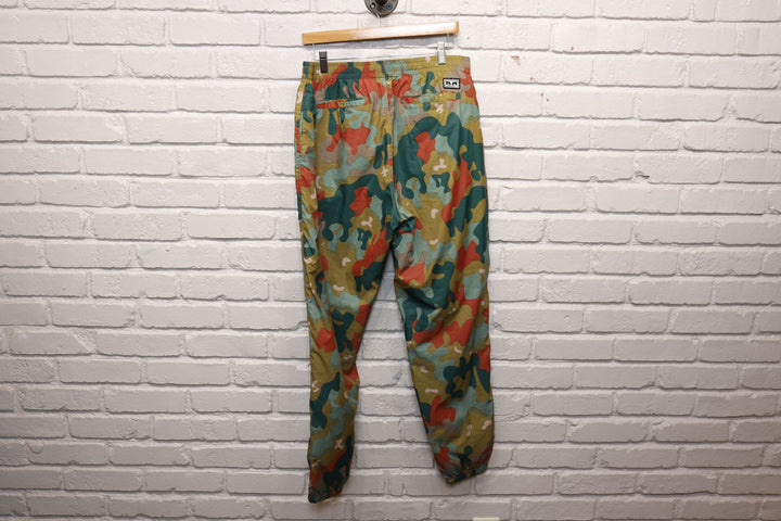 obey camo nylon pants size large