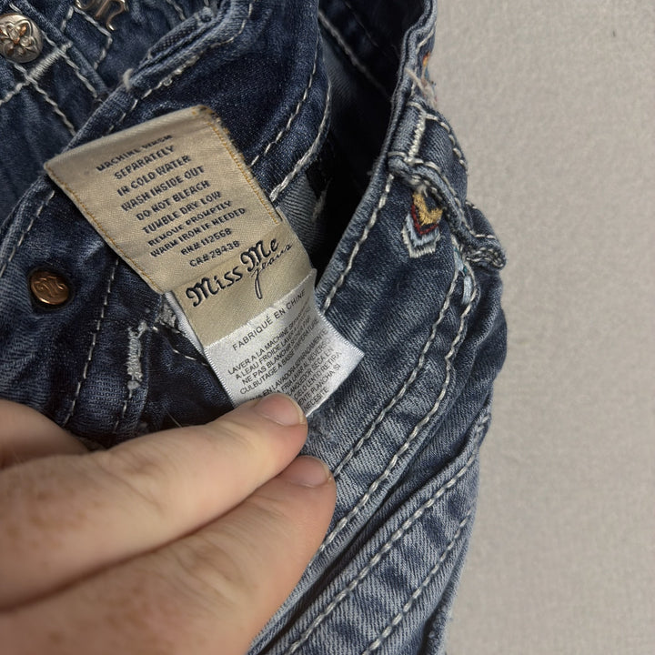 Vintage Miss Me Embellished Pocket Y2K Jeans Size 26