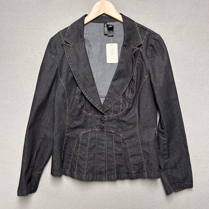 Bisou Bisou Denim Jacket Size Large