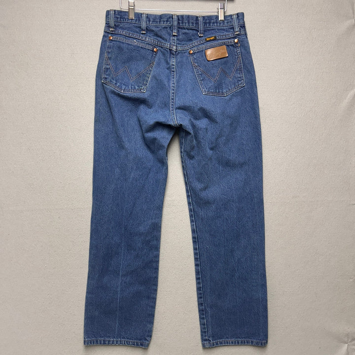 Vintage Wrangler Men's Blue Jeans Medium Wash 32x29