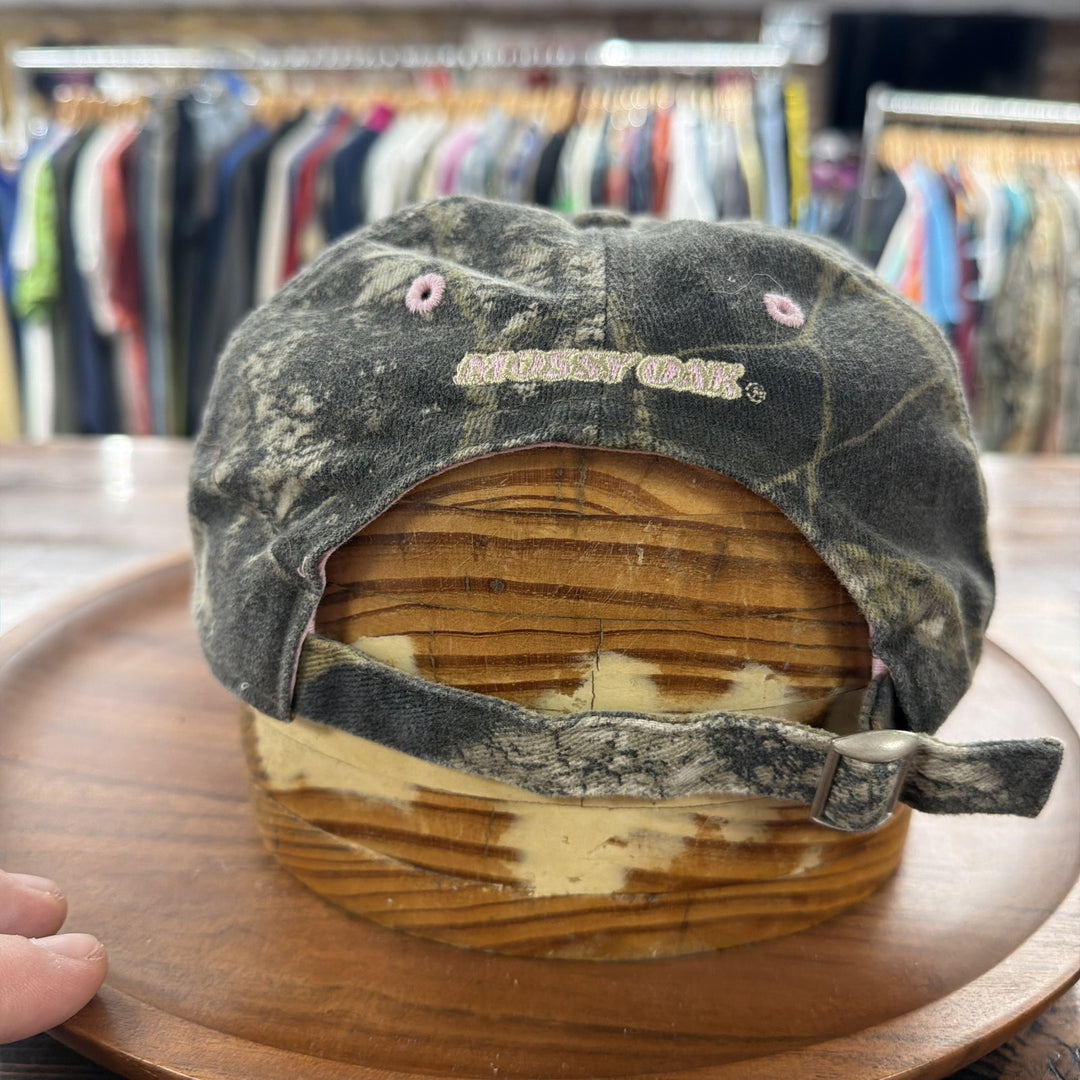 Vintage Y2K Mossy Oak Camo Pink Logo Strap Back Hat