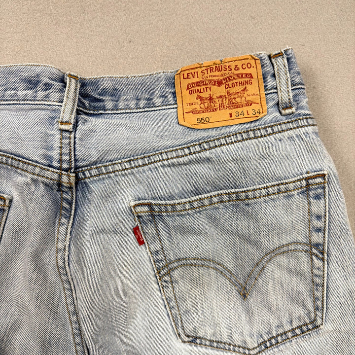 Vintage Levi's 550 Light Wash Jeans Size 34