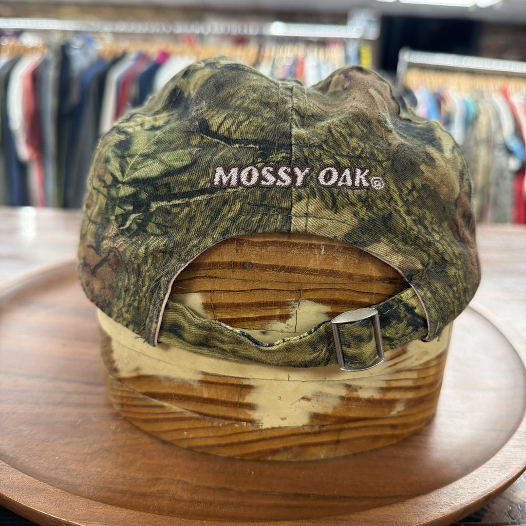Vintage Y2K Mossy Oak Pink Logo Strap back Hat