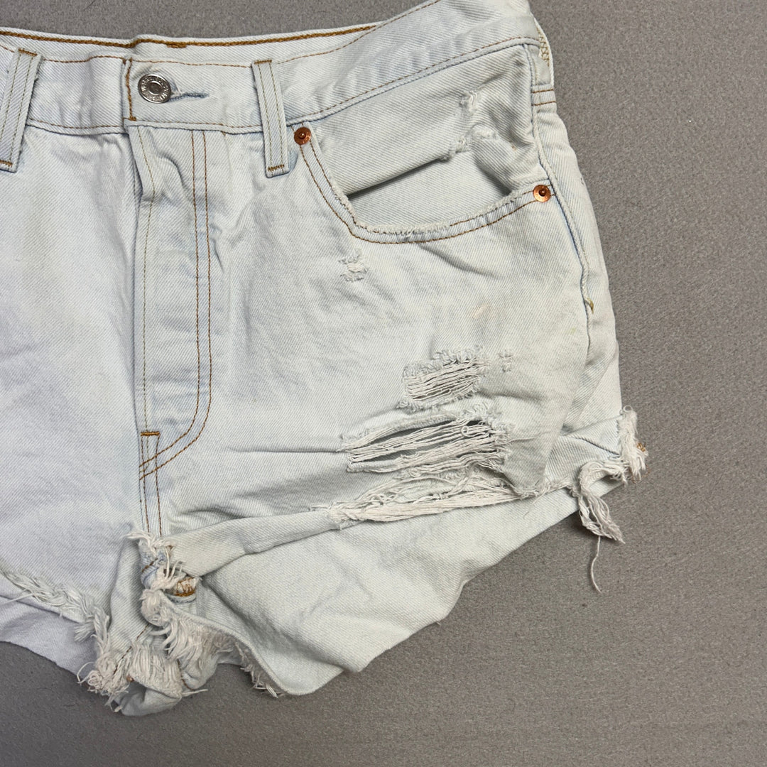 Levis 501 Cut off Denim jean Shorts Size 30