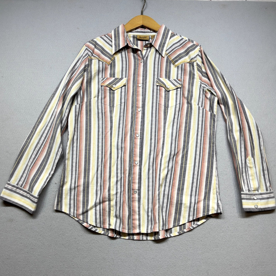 Vintage Wrangler Y2K Pearl Snap Shirt size Large