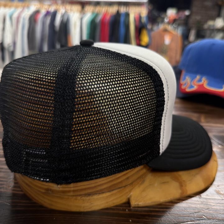 Quiksilver Snapback Trucker Hat