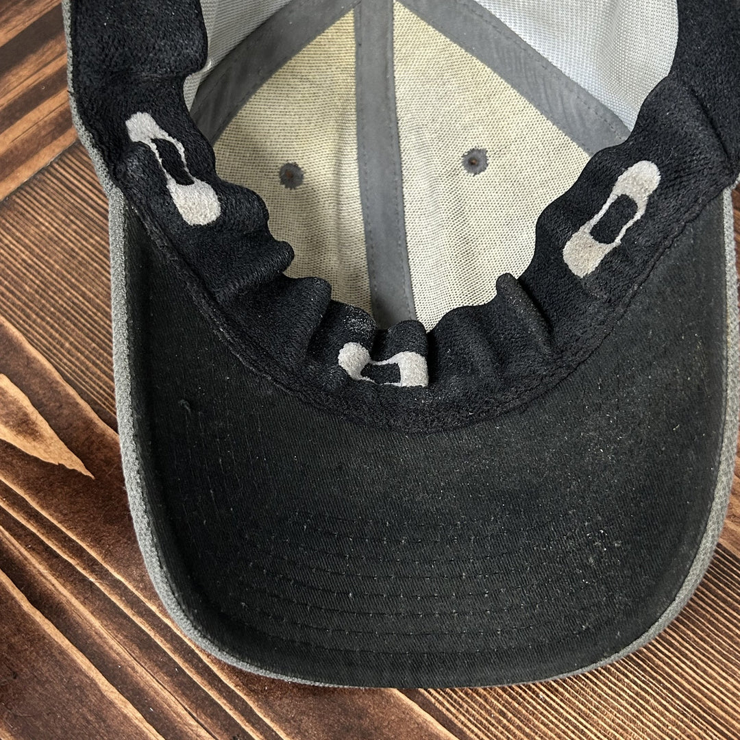 Oakley Vintage Gray Flexfit Hat 2000s