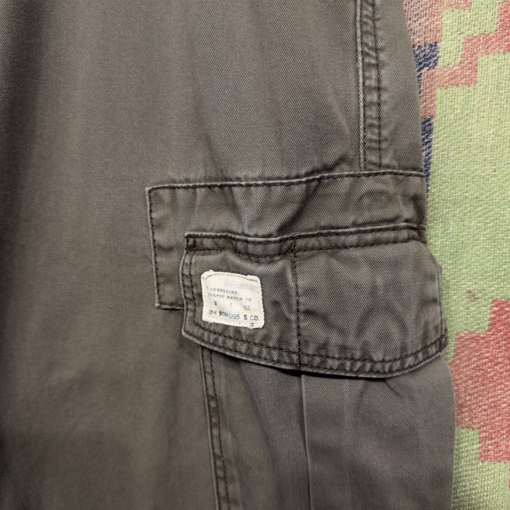 Levi's Vintage Workwear Loose Fit Cargo Pants Size 34 2000s Y2K Baggy