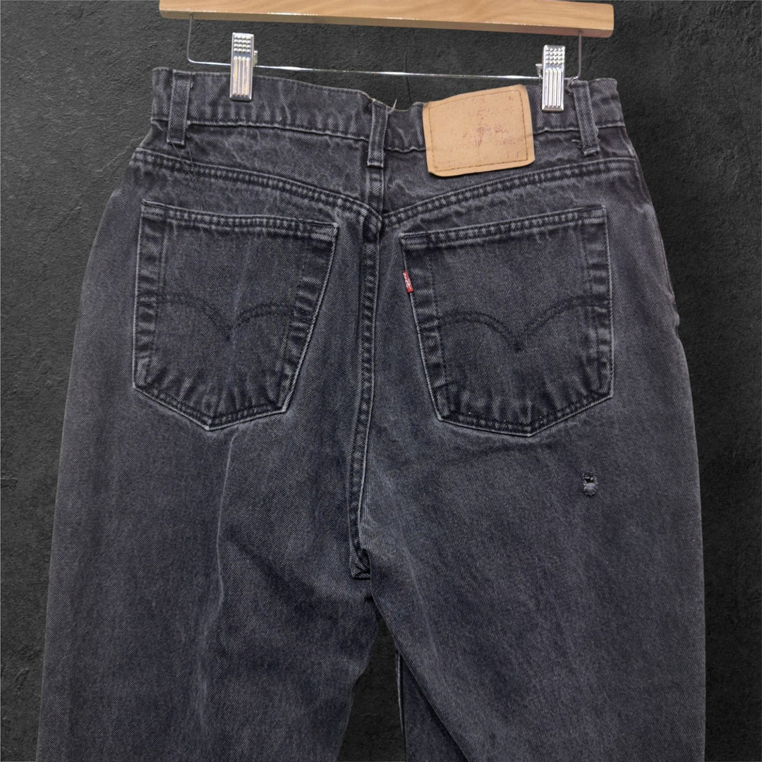 Vintage Levi's Black 90s Jeans Size 30