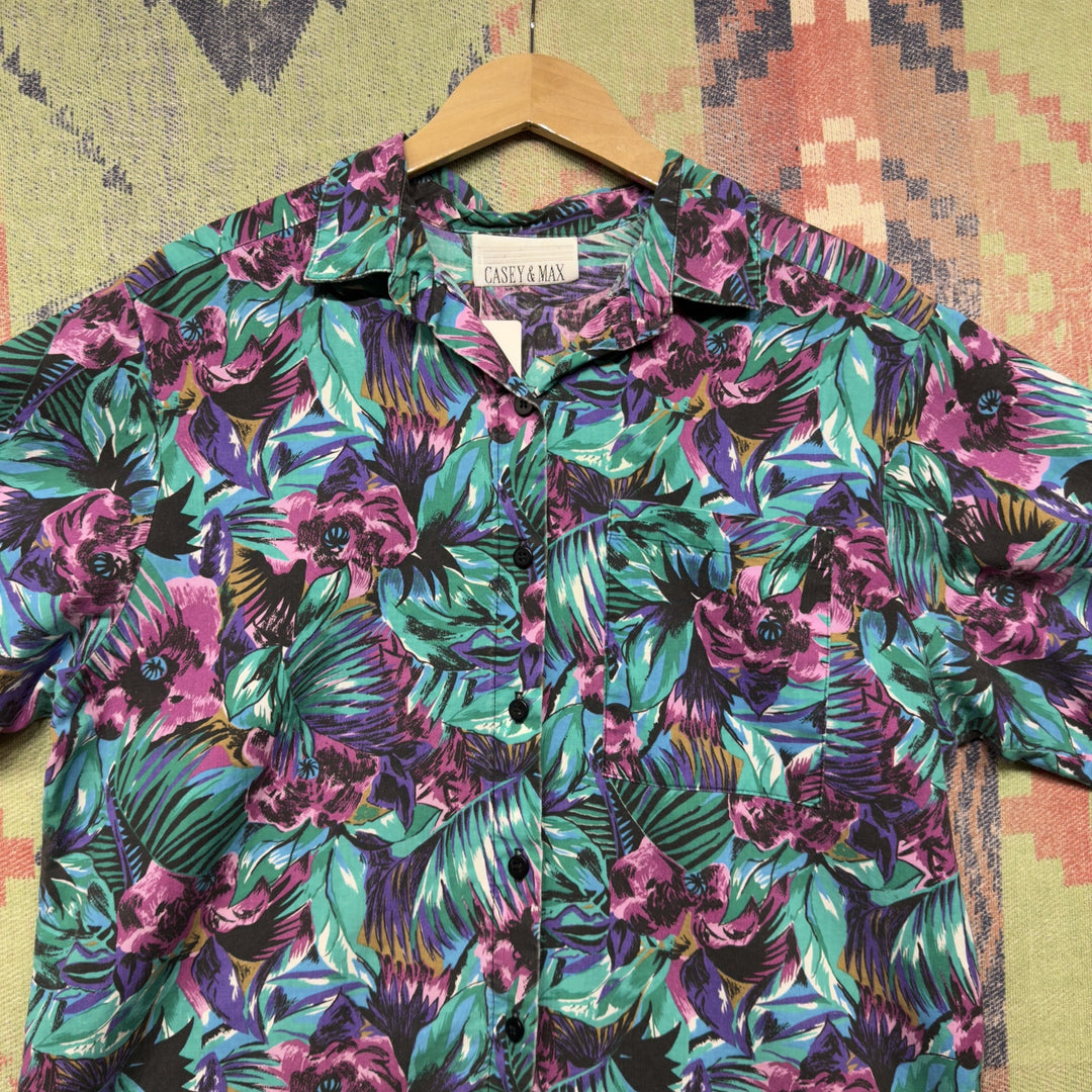 Casey and Max Vintage Floral  Button Down Shirt Large 90s