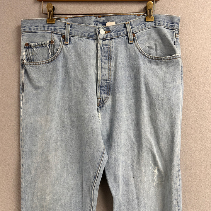 Vintage Levi's 501 Light Wash Denim Jeans Size 36X30