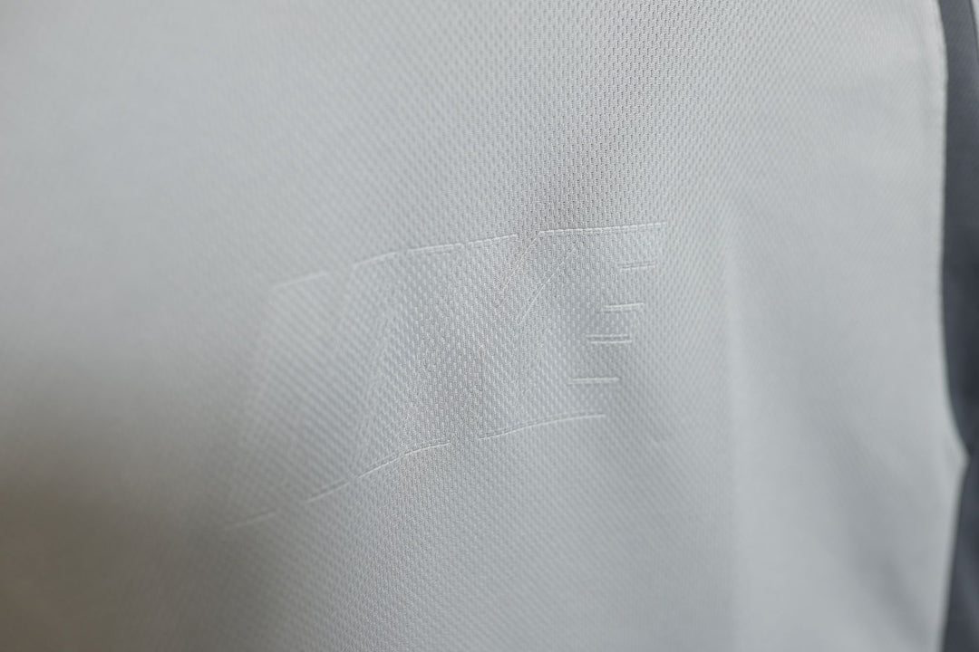 Nike Embossed Logo Vintage Jersey T Shirt 2000s XL