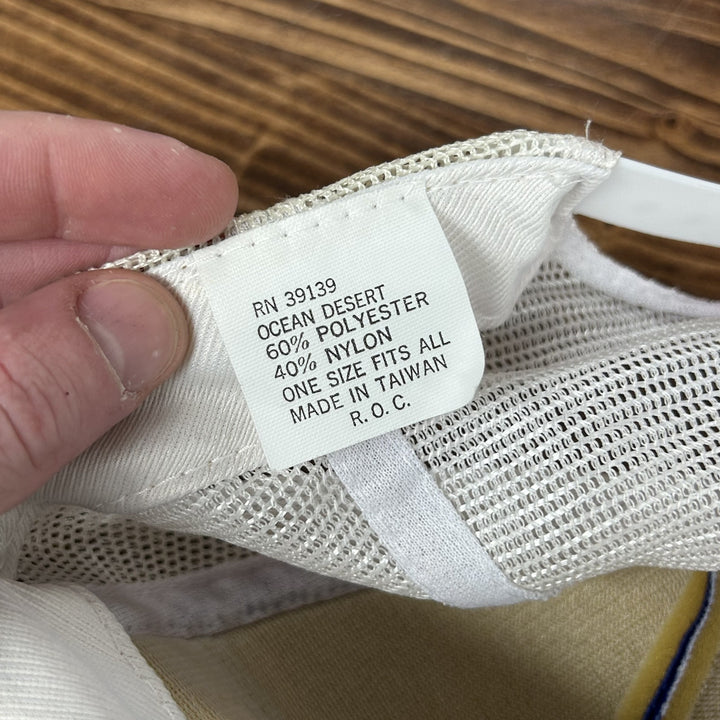 Vintage Las Vegas 80s Snapback Trucker Hat