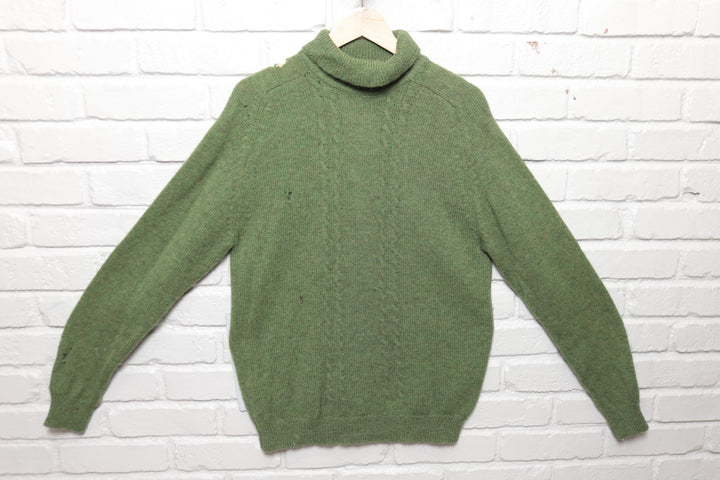 60s Vintage Marshall Field and Co Green Cable Knit Sweater Size Medium