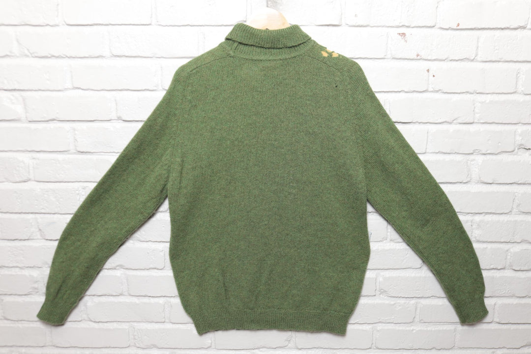 60s Vintage Marshall Field and Co Green Cable Knit Sweater Size Medium