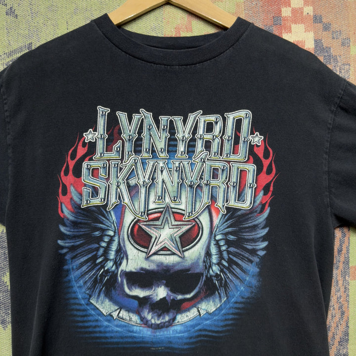 Lynyrd Skynyrd Vintage Skull T Shirt Size Medium  2000s