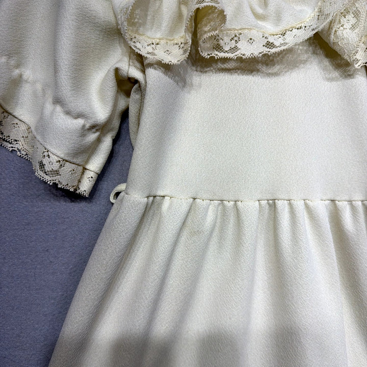 Vintage girl's Lace Trimmed Prairie Dress Size Medium