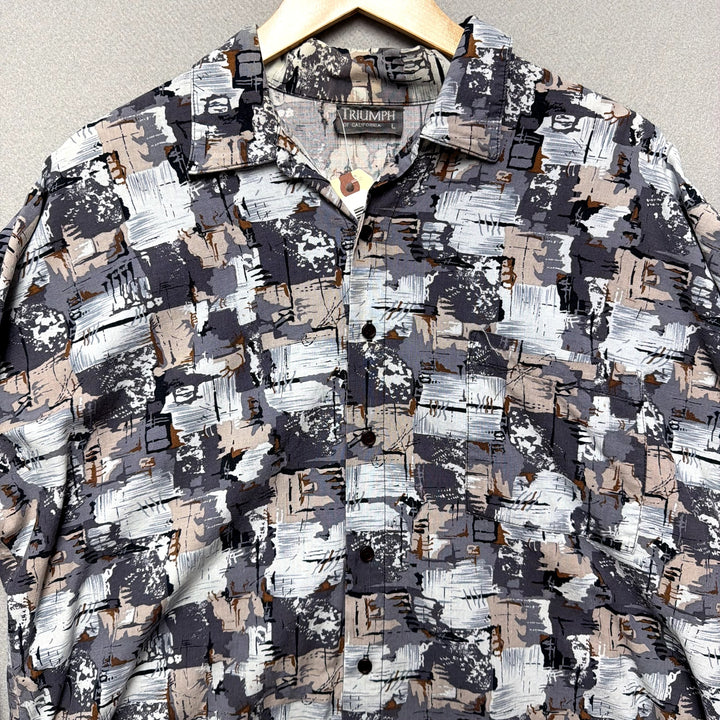 Vintage Triumph Abstract Button Down Shirt Size Large