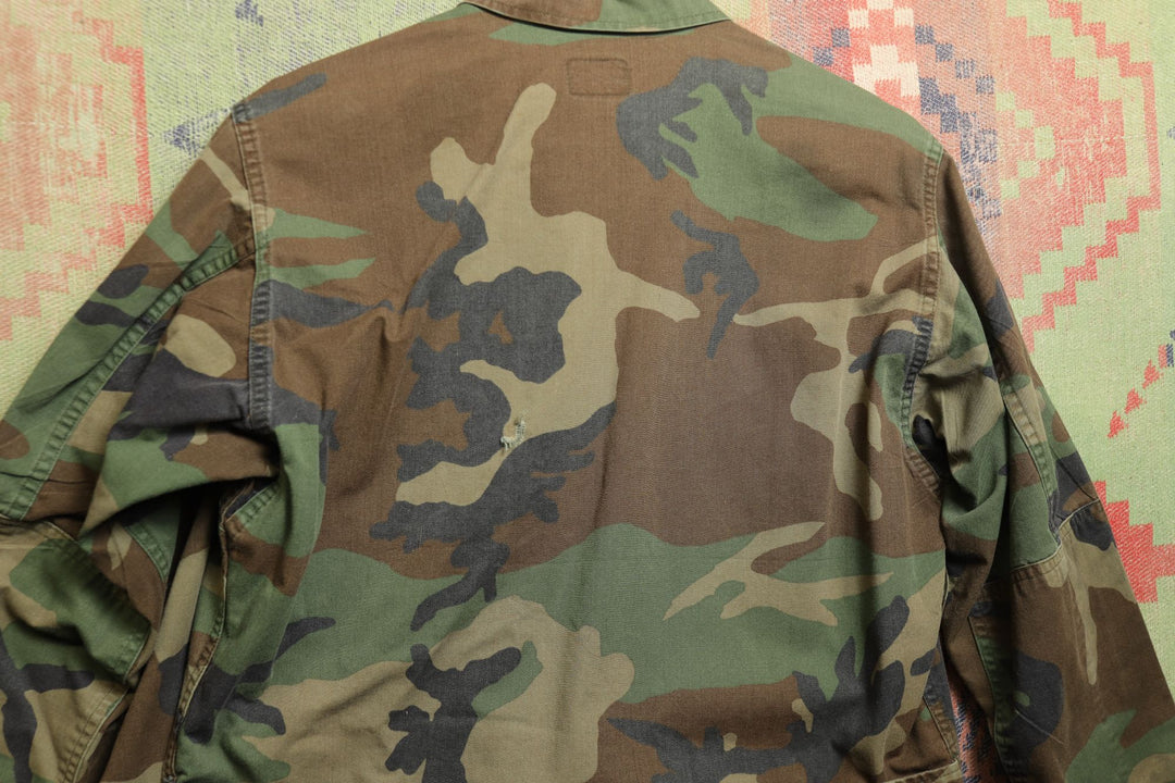 US Military Vintage Woodland Camo Jacket 90s Small