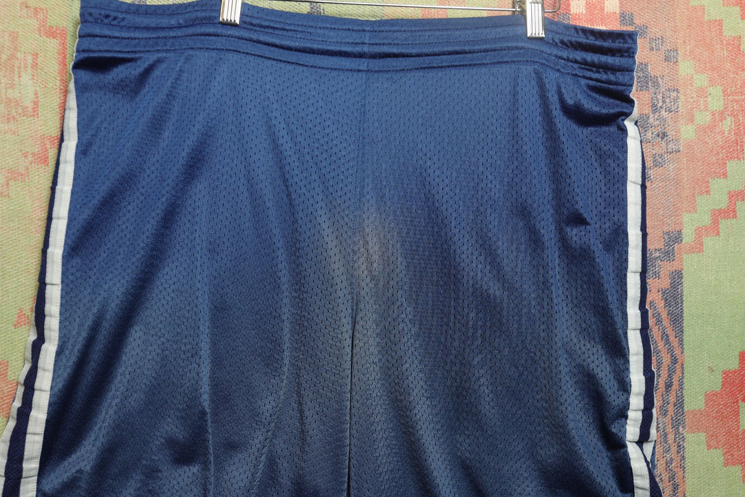 Nike Vintage Navy Basketball Shorts 2000s Large