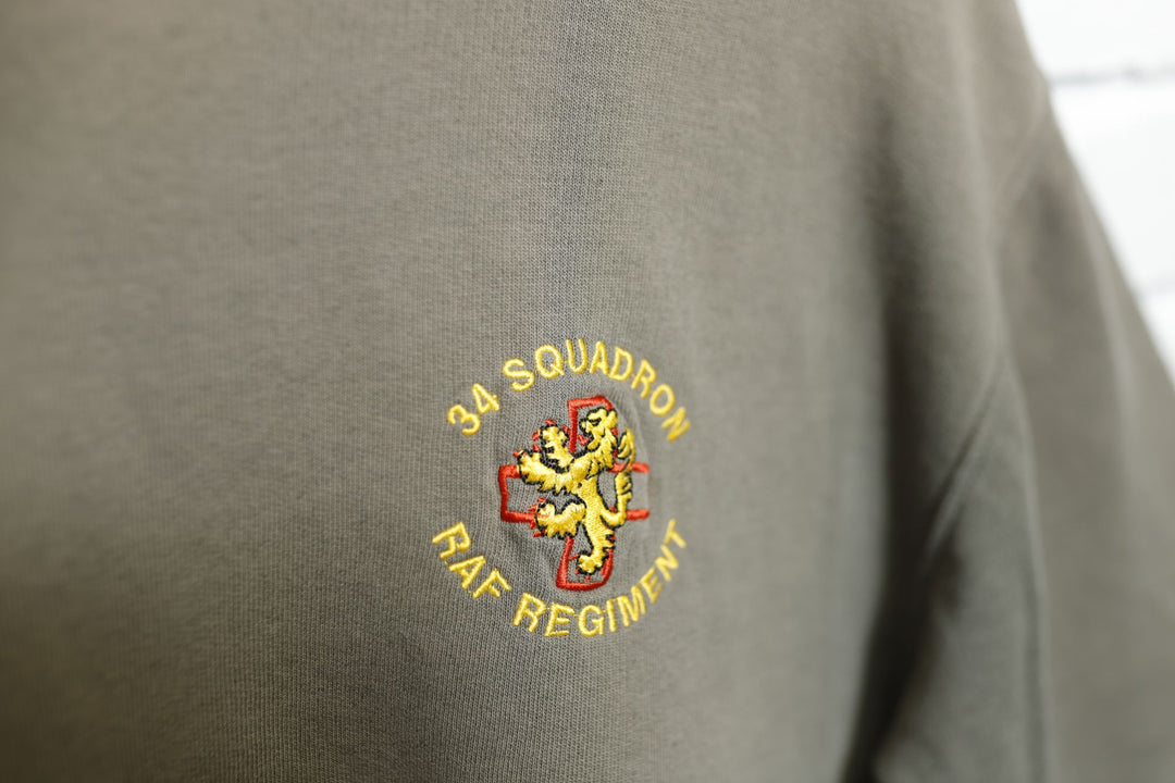 34 Squadron Vintage RAF Regiment Sweatshirt 2000s Medium