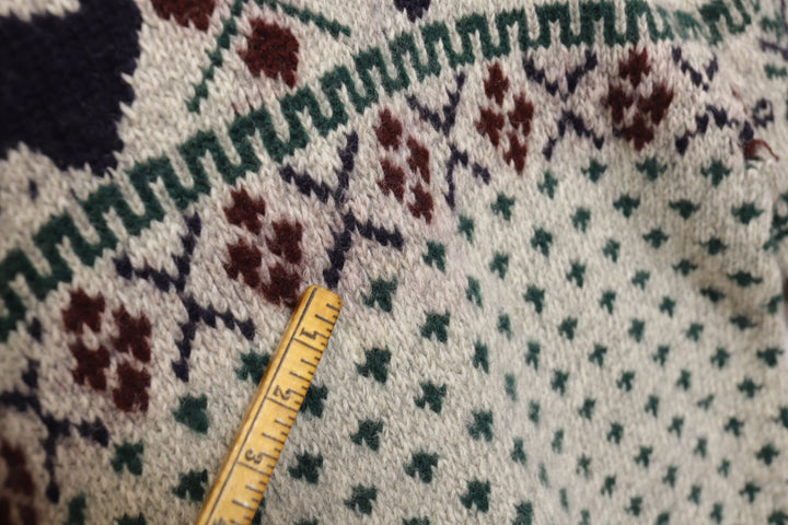 Nordic Pattern Vintage Wool Sweater 80s Medium