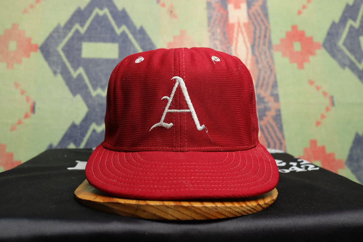 University of Arkansas Vintage Fitted Hat 7 1/8 80s New Era