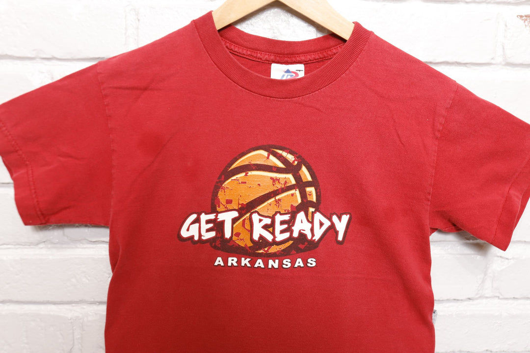 Arkansas Razorbacks Vintage Basketball T Shirt 2000s YOUTH Medium