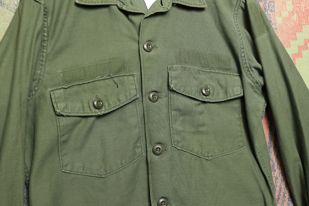 US Military Vintage Field Shirt Medium 60s