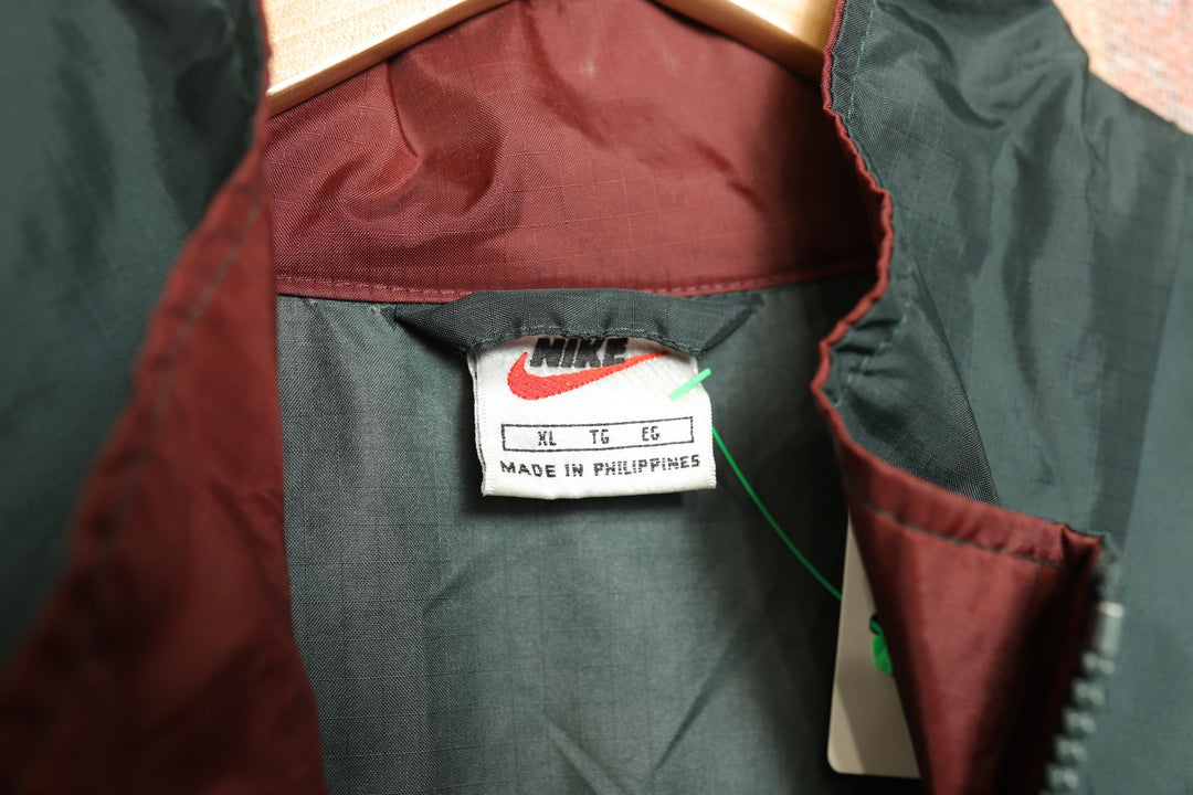 Nike Vintage Green and Red Windbreaker Jacket XL 90s
