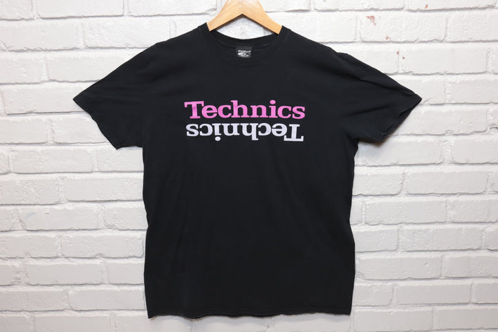 Technics Turntables T Shirt Size XL