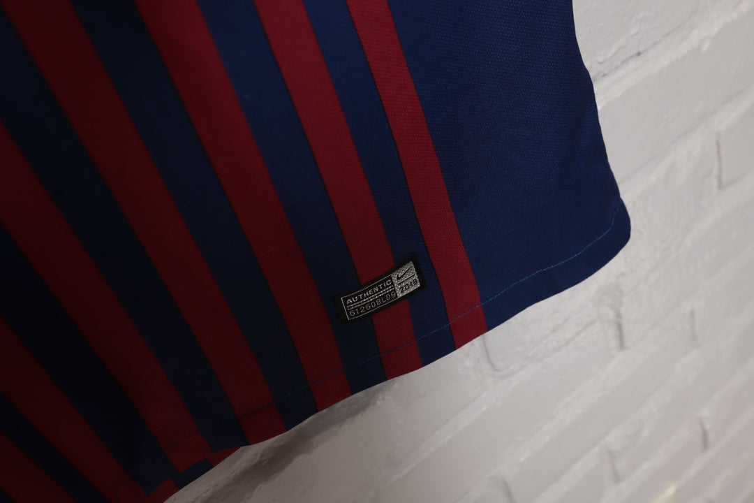 FC Barcelona Messi Jersey Size XL