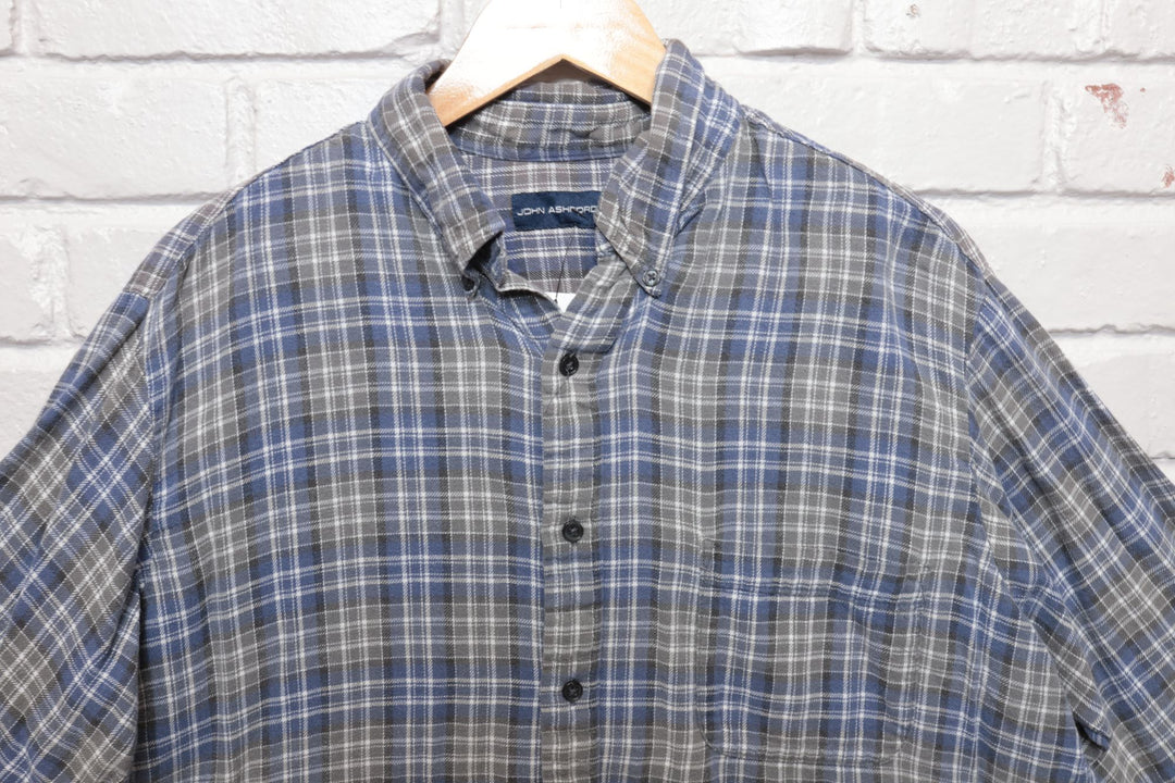 2000s Vintage John Ashford Plaid Button Down Shirt Size Large