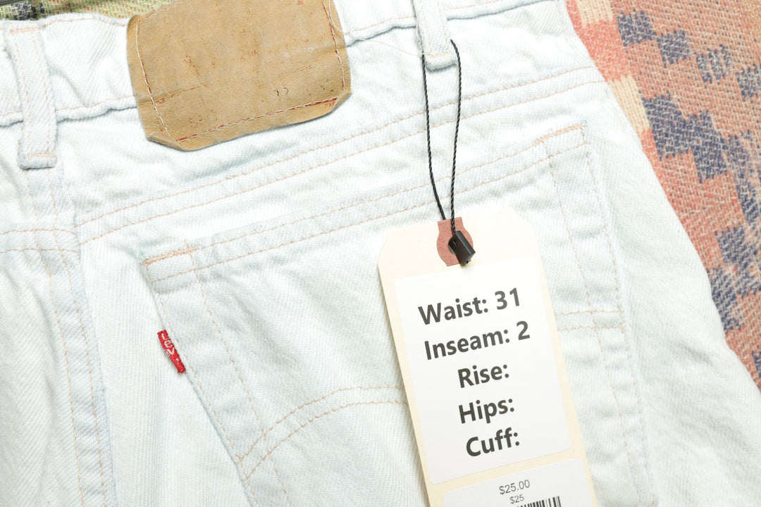 Levi's Vintage Womens Cut Off Denim Shorts 90s 31