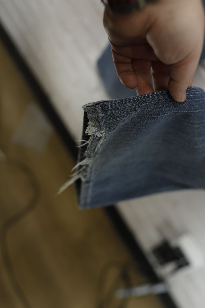 Tommy Hilfiger Vintage Y2k Faded Jeans 2000s 35/31.5