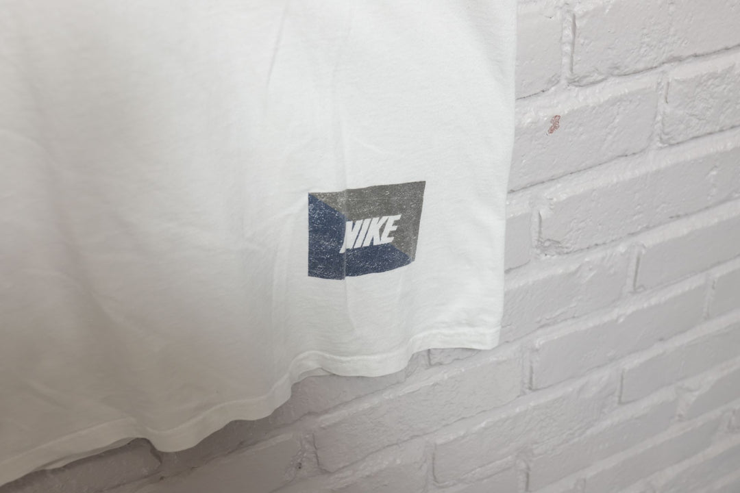 Nike Air Vintage White T Shirt 90s Medium