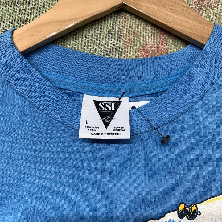 Squirrel Hunting Machine Gun Vintage T Shirt Large 90s