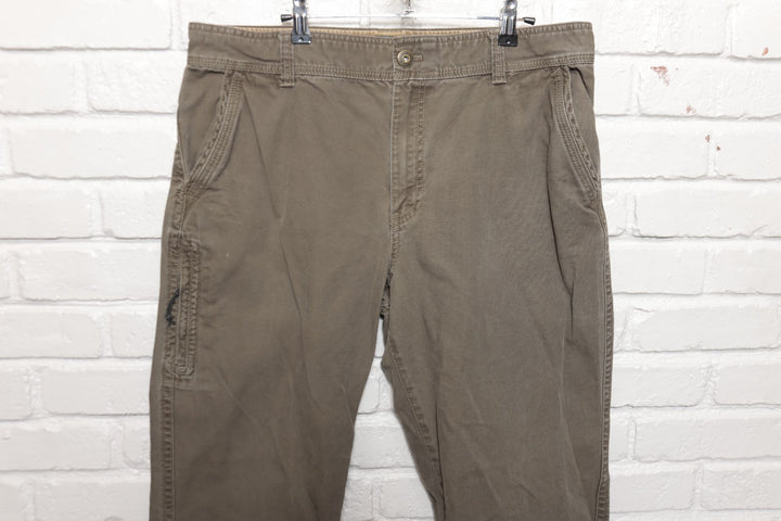 2000s Vintage GH Bass Work Pants Size 37/33