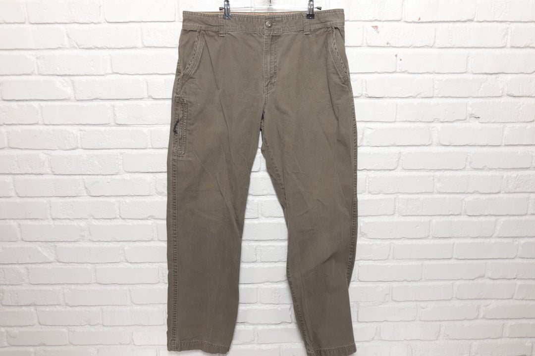2000s Vintage GH Bass Work Pants Size 37/33