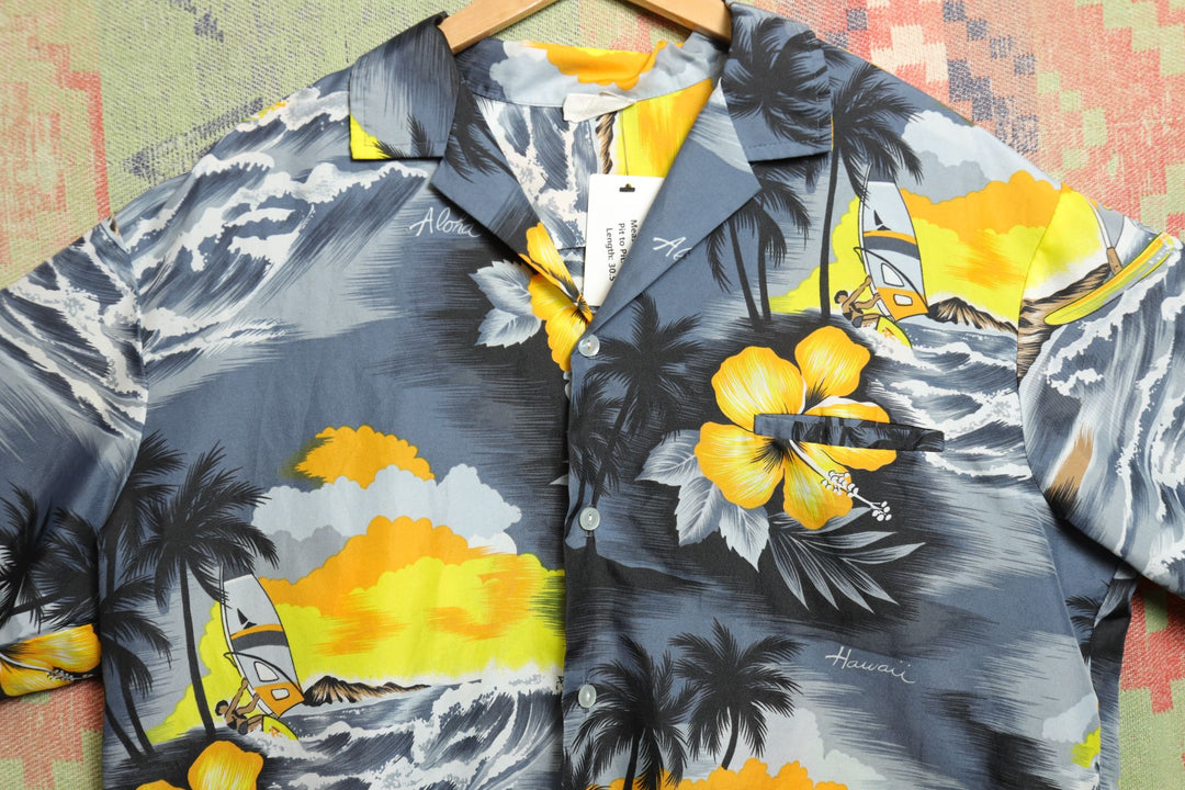 Gray and Yellow Vintage Hawaiian Shirt XL 90s